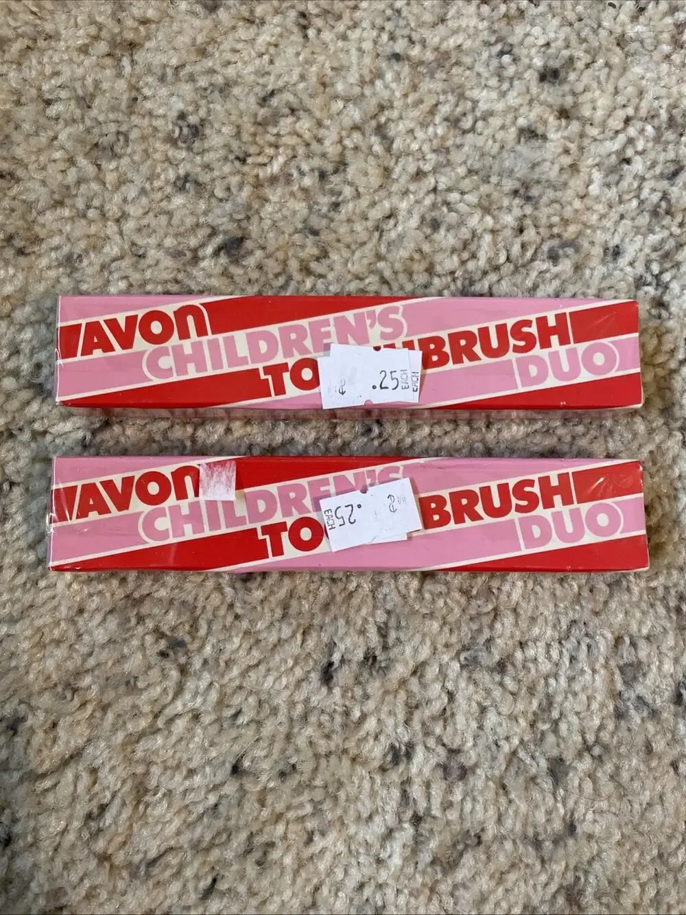 Avon Vintage Children’s Toothbrush Duo Sealed Red/white 2 Packs 4 Total